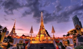 Khám phá Chùa Wat Arun – điểm check in đẹp nhất Thái Lan