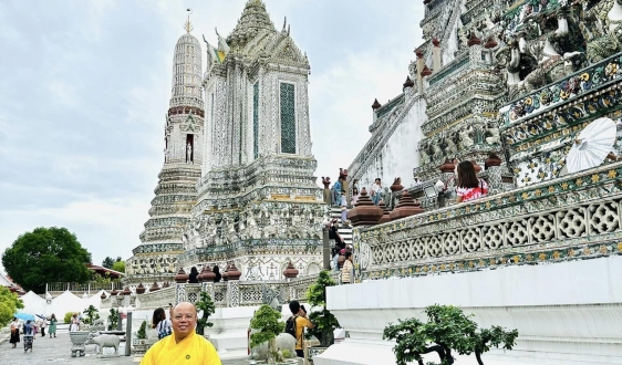 Khám phá Chùa Wat Arun – điểm check in đẹp nhất Thái Lan
