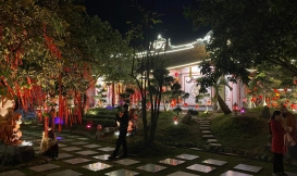 Chùa Sùng Nghiêm - Thôn Cự Lộc - Minh Đức - Tứ Kỳ - Hải Dương  cảnh chùa cổ kính linh thiêng . Mang đến cho chúng ta sự bình yên trong tâm hồn, cảm giác nhẹ nhàng .